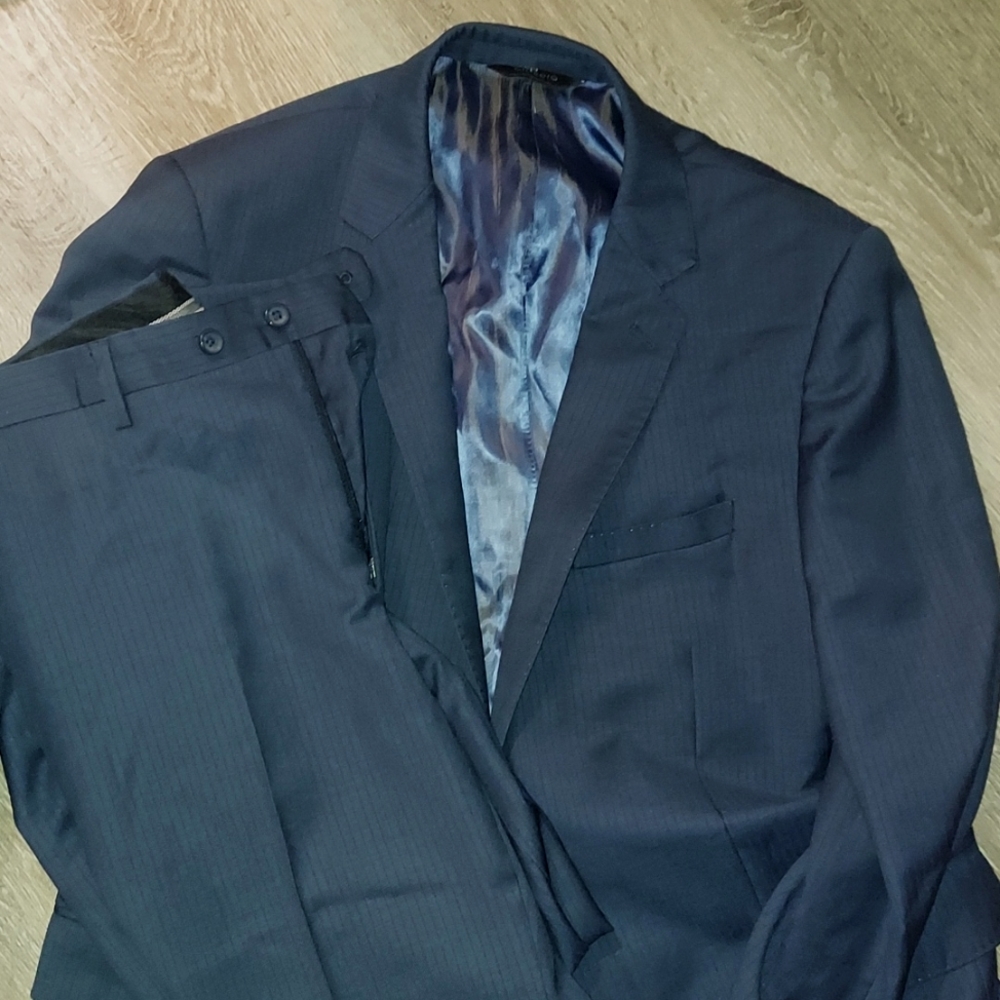 Beautiful wool , cashmere and silk suit by giorgio cosani